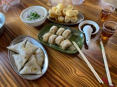 -洲心明记烧肉大粥(总店)