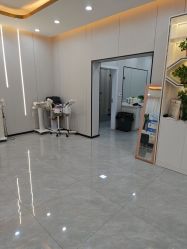 -苗医生0感祛痘连锁