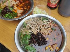 -老五鸡丝豆花面粉(瑞金北路68号院店)