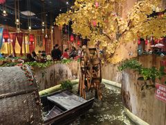 -老滇山寨•云南特色菜•地方菜•民族风情歌舞表演(金碧店)