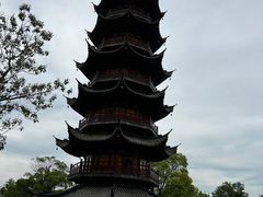 -龙华寺