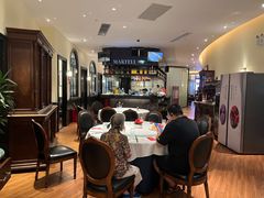 -醉辉皇上海之巅(上海中心大厦店)
