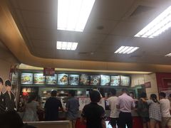 -肯德基(平江新城店)