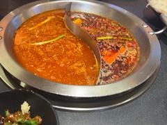 -沸炉重庆老火锅(军事博物馆店)