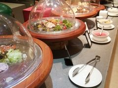 -海口绿发希尔顿酒店-田园汇自助餐·三文鱼·海鲜