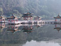 -星湖旅游景区七星岩