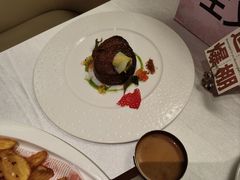 -晶雅花园西餐厅(南京首店)