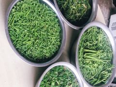 -华龙特色大骨鸡农家菜馆