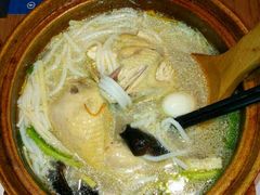 -刀小蛮半只鸡过桥米线(家乐福四元桥店)