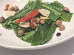 -深圳富苑皇冠假日套房酒店