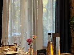 -Osteria Garden 生蚝花园餐厅(原进贤路店)