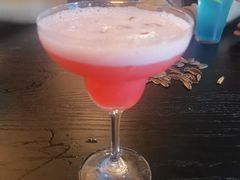 -弥庐酒吧KTV(庐山店)