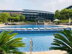 -上海滴水湖皇冠假日酒店