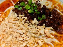-姚姚酸菜鱼·金戈戈香港豉油鸡(喜荟城联名店)