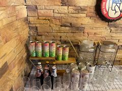 -玩坞轰趴馆·户外团建聚会主题生日派对馆(世豪广场店)