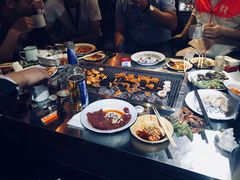 -马路牙子地桌烤肉(工体店)
