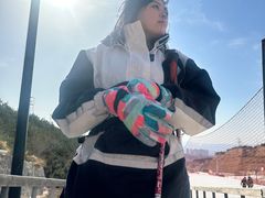 -采薇庄园四季滑雪场