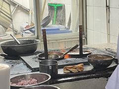 -正宗杨记普洱酸醋米线(总店)