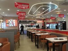 -嘎琉鲜切牛肉自助火锅