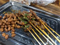 -何师烧烤(龙游路西段店)