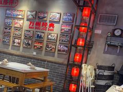 -观音桥步行街