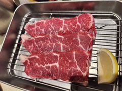 -蚂蚁洞·烤肉大营地(上海静安大悦城店)