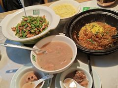 -绿草地·湘菜(酃湖师院店)
