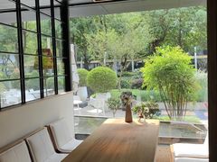 靠窗位-翠贝卡&Mama Kelly Brunch Coffee(河西店)