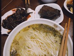 雪菜面-老半斋(福州路店)