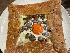 鸡蛋蘑菇熏肉荞麦可丽饼-RAC BAR(安福路店)