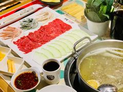 -南城十里潮汕鲜牛火锅·鲜虾生滚粥(融汇老商埠店)