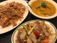 -乾坤饭店