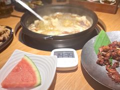 -一朵菌·野生菌探索家火锅(南亚店)