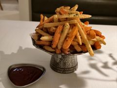 -春树下·树屋花房西餐厅(罍街AS1980店)