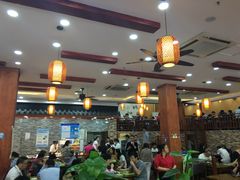 大堂-荣华基·现炒快餐(肇嘉浜路店)