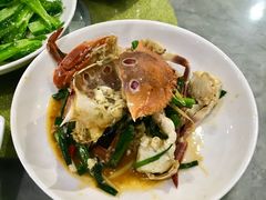 -亚龙湾8号(丁村万人海鲜广场店)