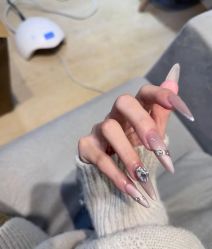 -今玥美甲美睫