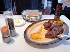 -Wolfgang’s Steakhouse 沃夫冈牛排馆(上海白玉兰广场店)