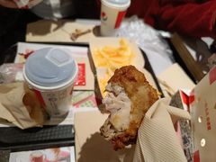 -肯德基(嘉善路地铁站店)