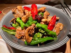 -波螺油子青岛本帮菜(银座店)