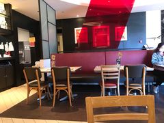 大堂-必胜客(威高广场店)