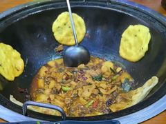 -曹丞相·地锅鸡·地锅鱼(武林店)