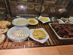 -荣记歡喜·馄饨铺(开发区振华购物中心店)