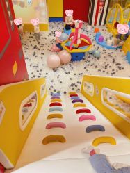 -泛尼尼儿童乐园(文化广场店)