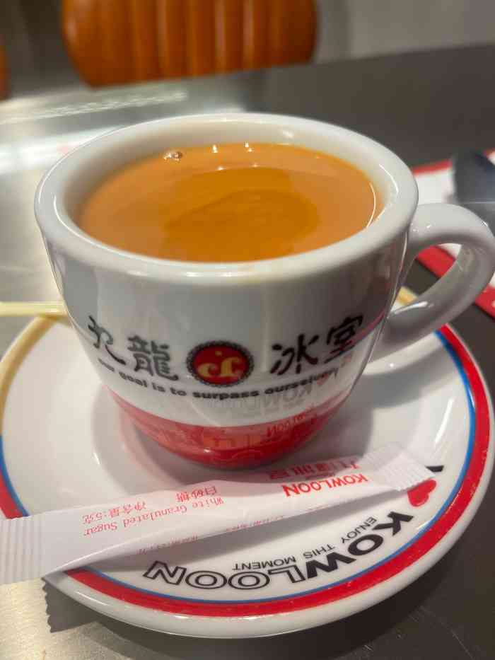 印象中好像只点过九龙冰室的外卖还没真的好好坐下来感受一下九龙冰室