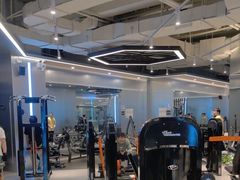 -Hi GYM嗨健身(泥城店)