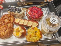 -BUTTERFUL&CREAMOROUS 黄油与面包(三里屯太古里店)