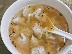 -街头顶黄记馄饨王(中山中路店)