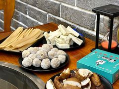 鲜香菇-曹丞相·地锅鸡·地锅鱼(武林店)