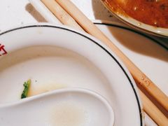 -三人行骨头王火锅(长寿店)